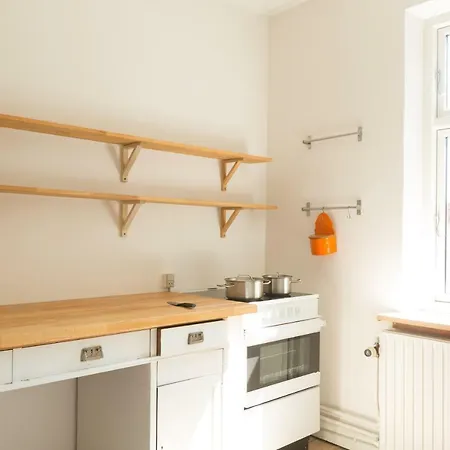 Spacious Private For Family Lägenhet Stege