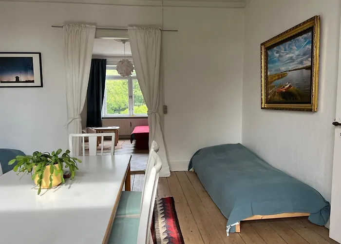 Spacious Private For Family Apartament