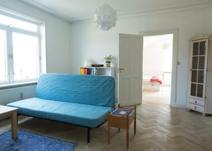 Spacious Private For Family Apartament