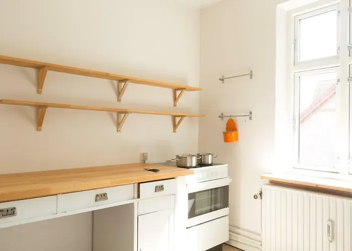 Spacious Private For Family Apartament Stege